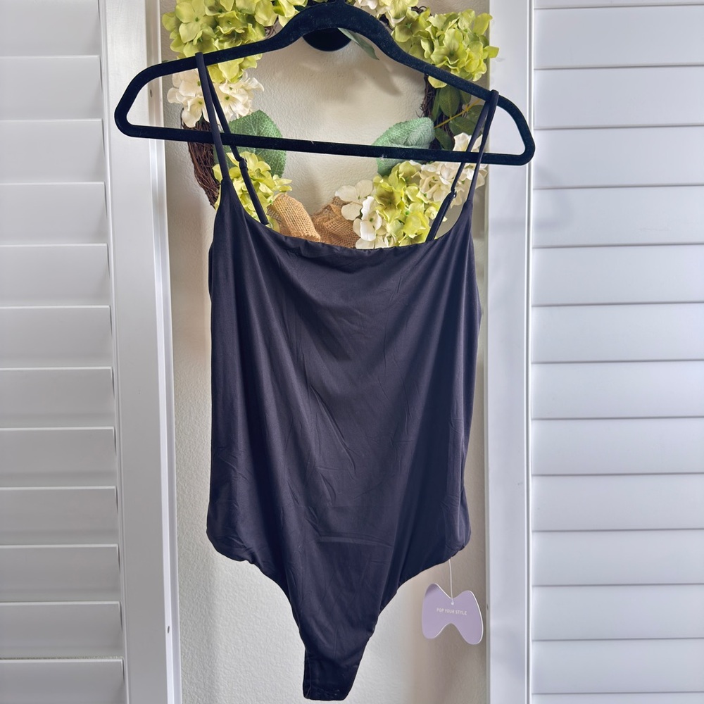 Elegant Black Bodysuit. Size L